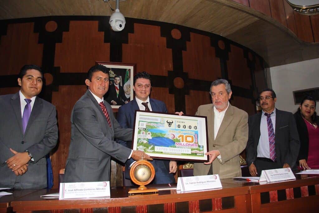 Atestigua contreras Méndez el sorteo Zodiaco Especial alusivo a Bacalar