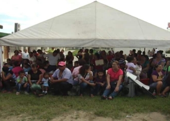 Padres de familia pasan “las de Caín” para preinscribir a sus hijos