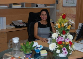 SOCIALES: Coordinadora de la zona sur de Bachilleres Nancy Quintal García cumple un año más