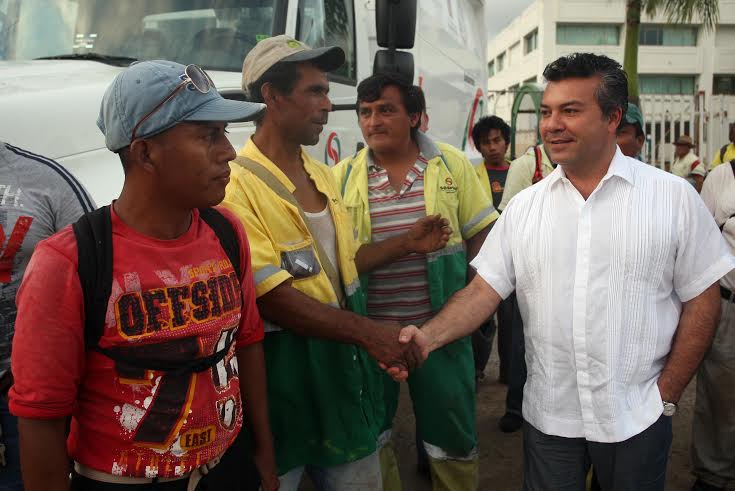 Instruye Mauricio Góngora atender a las solicitudes de los solidarenses y dar servicios públicos de calidad