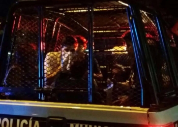 Policía de Cancún detienen a 23 manifestantes que marchaban por caso “Ayotzinapa”