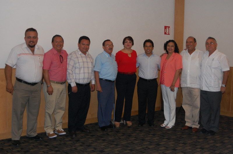 SOCIALES: Reciben Su Certificado 59 Integrantes Del Colegio De Contadores Su Certificación