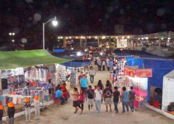 Cabildo morelense revienta la Expomor 2015