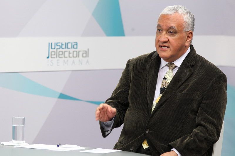 La democracia igualitaria sólo es posible Sin discriminación: González Oropeza