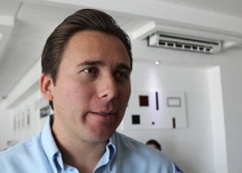 Fortalece CDHEQROO su capacidad institucional