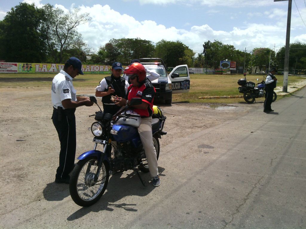 Aun sin vencer el plazo de emplacamiento, la Policía Municipal de OPB comenzó a detener vehículos