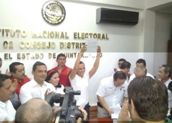 Entrega solicitud de registro Arlet Molgora Glover