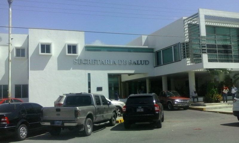 SESA y SNTSS “batean” a la viuda del ex cocinero del Hospital General de Chetumal quien reclama la plaza laboral para su hijo
