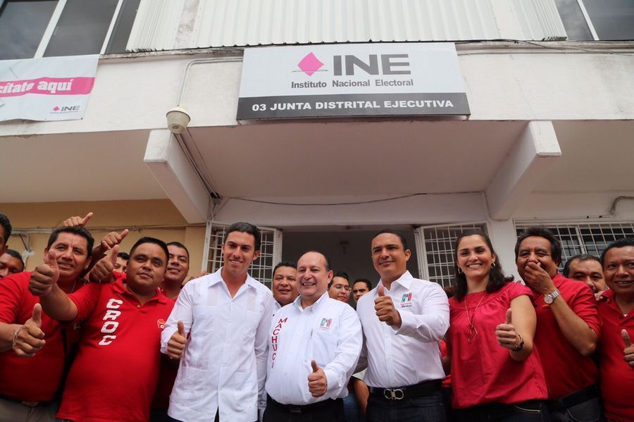 Se registra Remberto Estrada Barba y Mario Machuca Sánchez por la alianza PRI-Verde