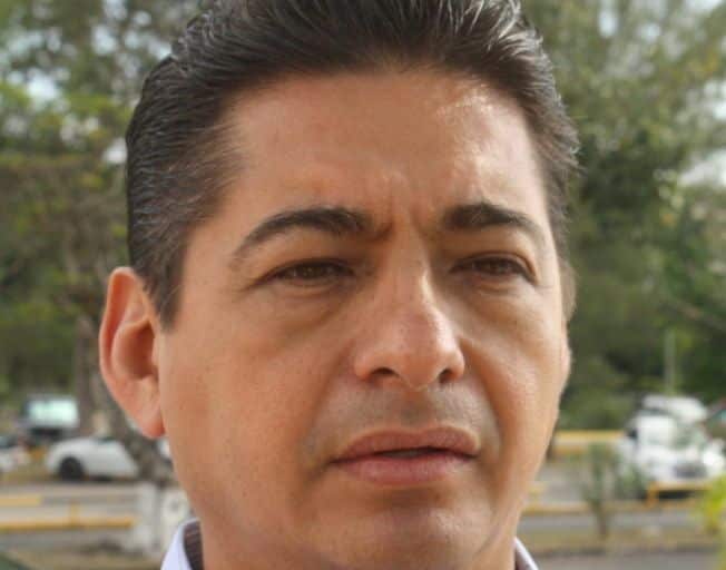 Más de 80 derecho-habientes del Issste-Quintana Roo son enviados a Mérida: Hernández Blanco