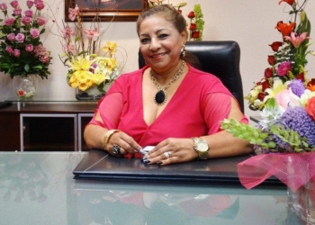 Rosario Ortiz Yeladaqui cumplió un año más de vida