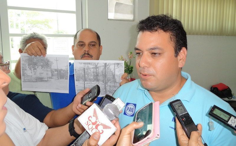 Roban propaganda panista en Chetumal
