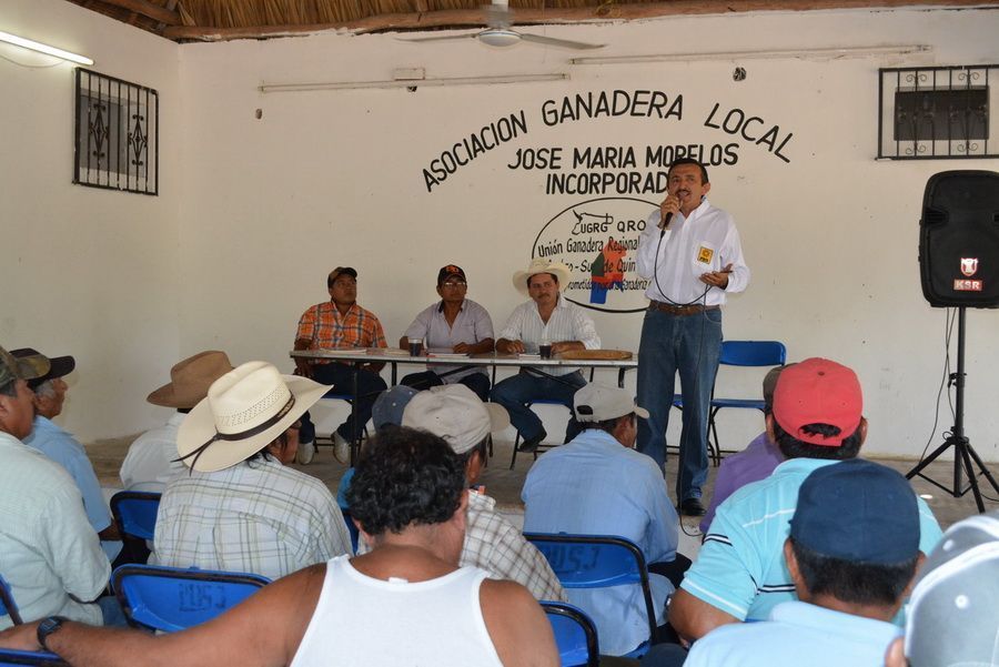 Domingo flota hombre de hechos; así ratifico su apoyo a los ganaderos de José María Morelos