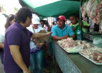 Lluvia de ofertas proselitistas para los distritos 01 y 03