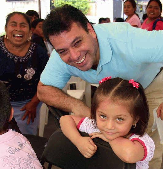 Garantizar seguridad a nuestros hijos: Señalo Mahmud Chnaid durante su visita al Municipio de José María Morelos