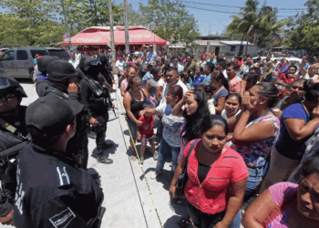 Media de docena de reos siguen hospitalizados tras riña en cárcel de Cancún