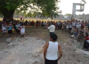 “Sorprende aceptación del candidato del PRD en poblaciones de la zona maya donde no necesita presentación”.