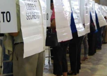 El INE se prepara para recibir material electoral.