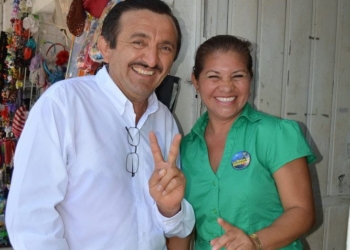 Excelente Aceptación Del Candidato Del PRD Por Familias De Chetumal Quienes Le Abrieron Las Puertas De Sus Hogares
