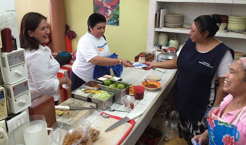 Arranca Campaña Fabiola Ballesteros En La  Isla De Cozumel
