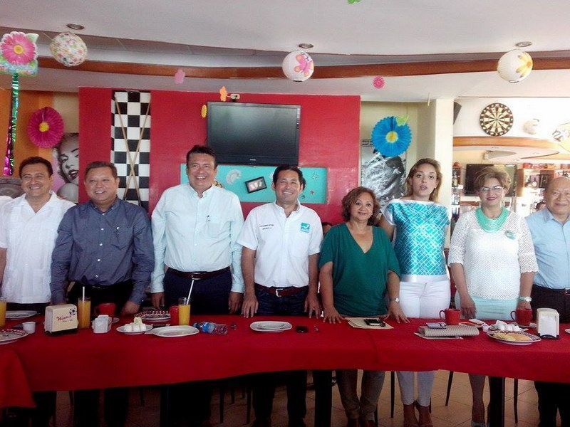 Terna de aspirantes del Panal presentan propuestas en Chetumal