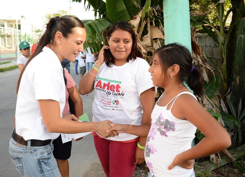 Arlet trabajará de la mano con los que buscan el desarrollo económico de Quintana Roo