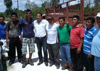 Llama candidato del Panal a fortalecer las PYMES