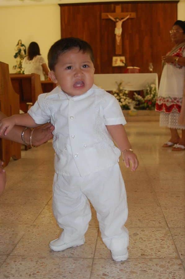 SOCIALES: Recibe las aguas del Jordán el pequeño Thiago Emiliano