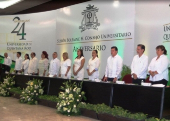 SOCIALES: La universidad de quintana roo cumple años(Fotos)