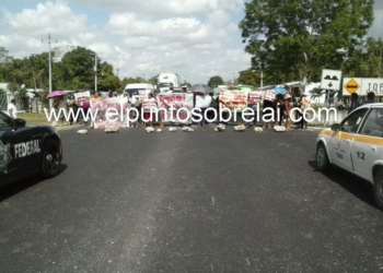 Bloquean carretera exigiendo destitución del delegado de Francisco Villa
