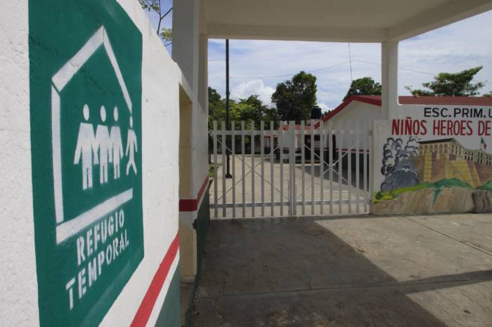Cerca de mil escuelas servirán como refugio o albergues anticiclónicos en Q. Roo