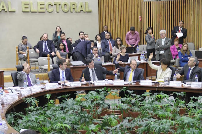El INE deja al Verde sin spots los últimos 3 días del periodo de campaña