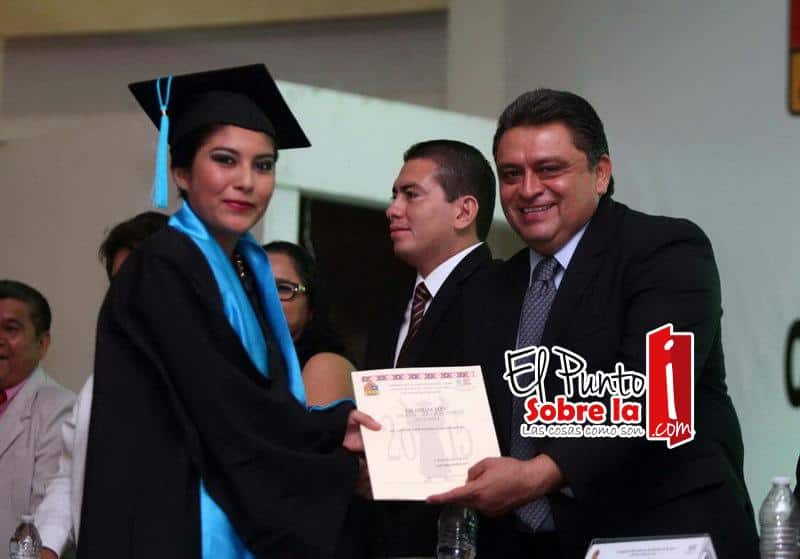 Graduación del colegio de Bachilleres Chetumal plantel uno (FOTOS)