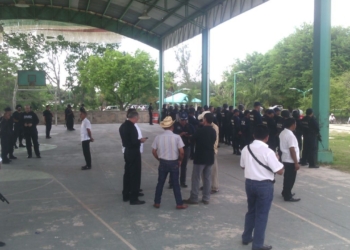 Al momento: Habitantes están a punto de linchar a otro en Carlos A. Madrazo