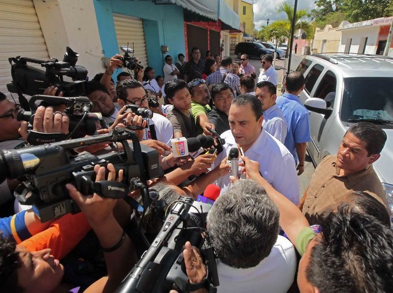 Llama El Gobernador Roberto Borge A Los Quintanarroenses A Participar En Los Comicios