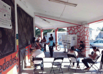 Retraso en apertura de casillas en Bacalar