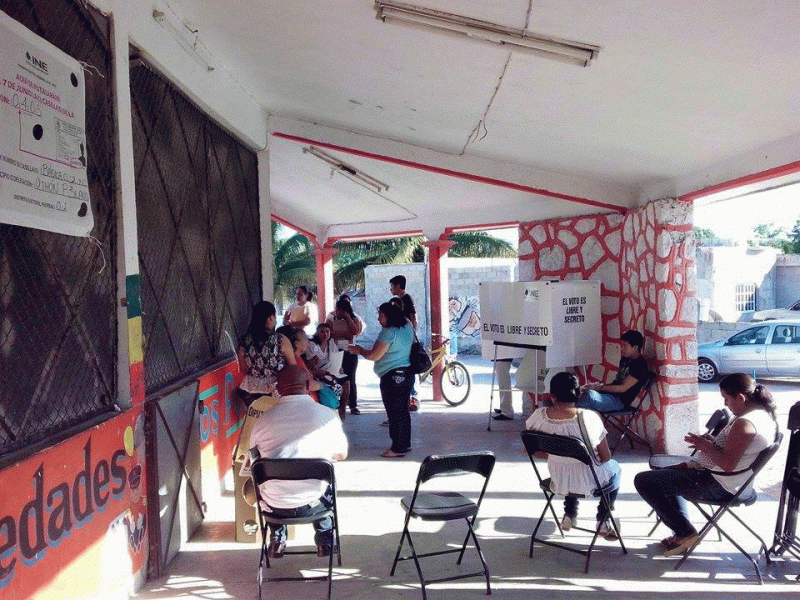 Retraso en apertura de casillas en Bacalar