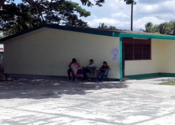 Reina abstencionismo en Huay-Pix