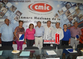 Reciben con beneplácito “Seguro Médico para Gastos Mayores” afiliados a la CMIC en Chetumal