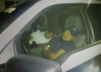 Cazan al “Leopardo” durmiendo en su patrulla