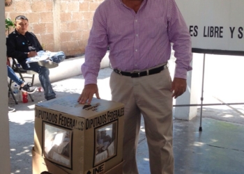 Vota Andrés Ruiz Morcillo candidato independiente distrito 02