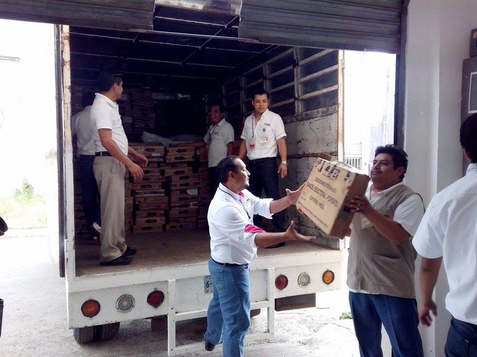 Inicia reparto de material electoral en el Distrito 02