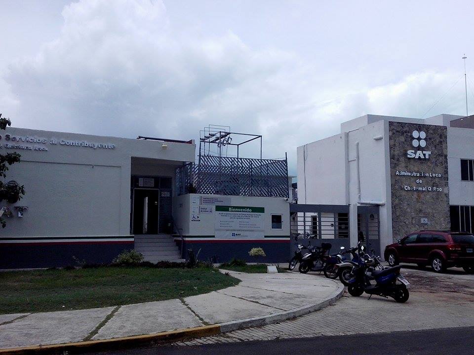 Estudiantes pasan “las de Caín” en módulos del SAT para tramitar RFC