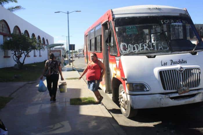 Renovarse o morir, mensaje de Abuxapqui al avejentado transporte urbano