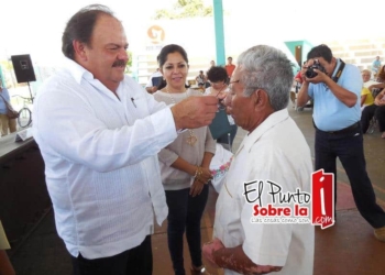 Entrega Abuxapqui mil lentes con el programa “El valor de tu mirada”