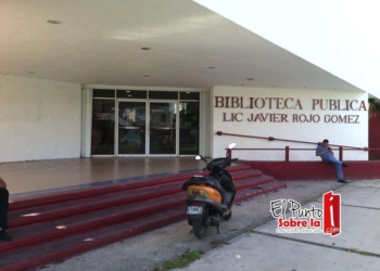 En total abandono la histórica biblioteca “Javier Rojo Gómez”