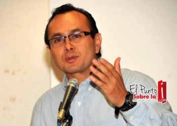 A pesar del descredito que goza, reeligen a Fidel Villanueva como magistrado del TSJ