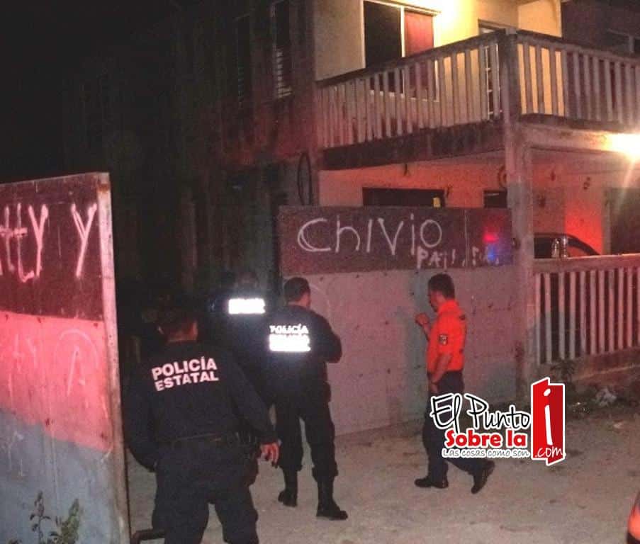 Se palean por culpa de mamá, y su vieja “lo mandó a volar”