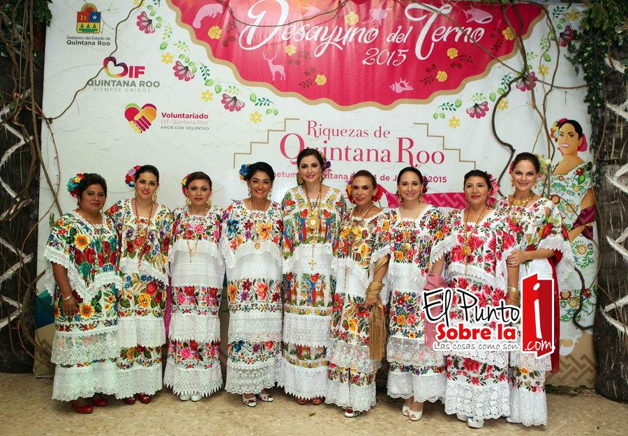 SOCIALES: Tradicional Desayuno del Terno 2015 “Riquezas de Quintana Roo” (FOTOS)