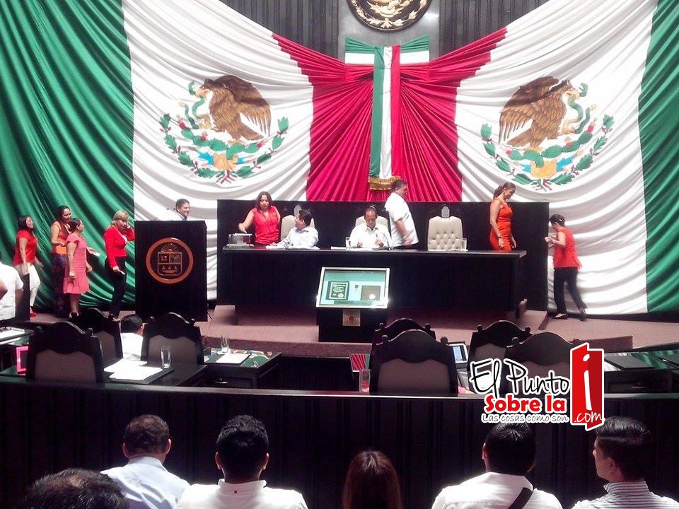 Consuma Fidel Villanueva otra de sus ambiciones personales